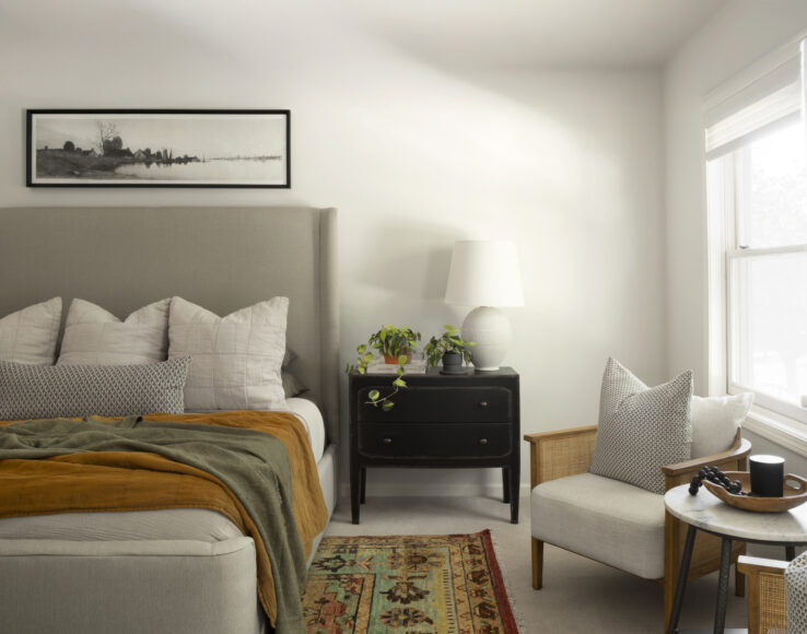 Franklin says she shies away from a “bedroom set” vibe, instead collecting furnishings from multiple sources. The couple’s upholstered bed frame has clean, architectural lines and is covered in Parachute’s whisper-soft linens.